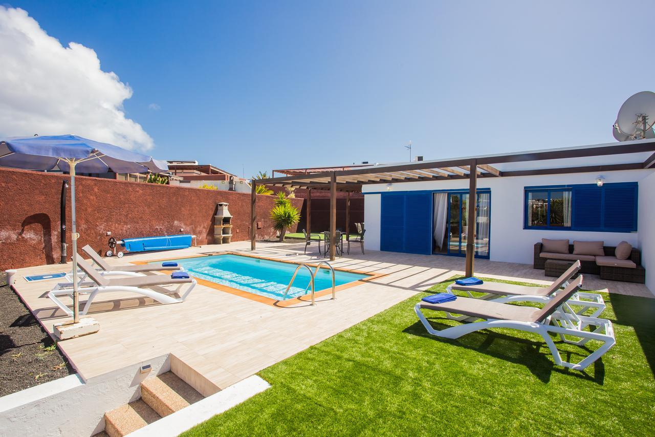 Las Marinas Deluxe Playa Blanca  Exterior foto
